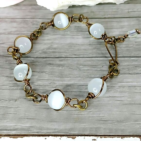 Boho Chic Selenite Crystal Bracelet, Adjustable Gemstone Wire Wrapped Bracelet - Picture 3 of 6